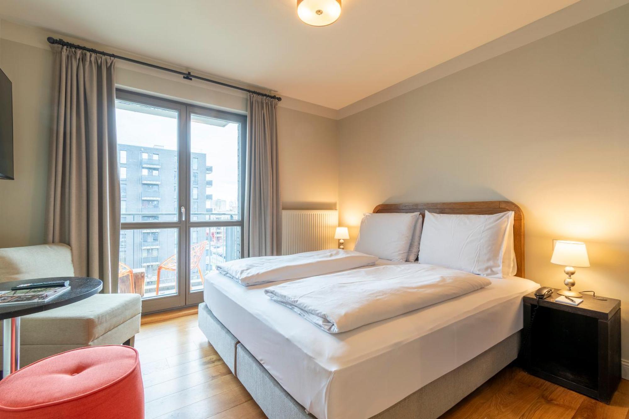 Mondrian Suites Berlin Am Checkpoint Charlie — Fotos 2