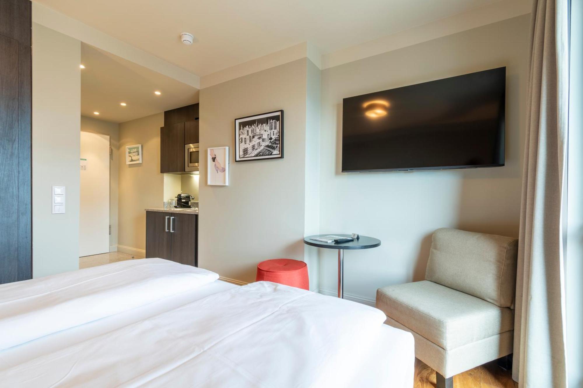 Mondrian Suites Berlin Am Checkpoint Charlie — Fotos 3